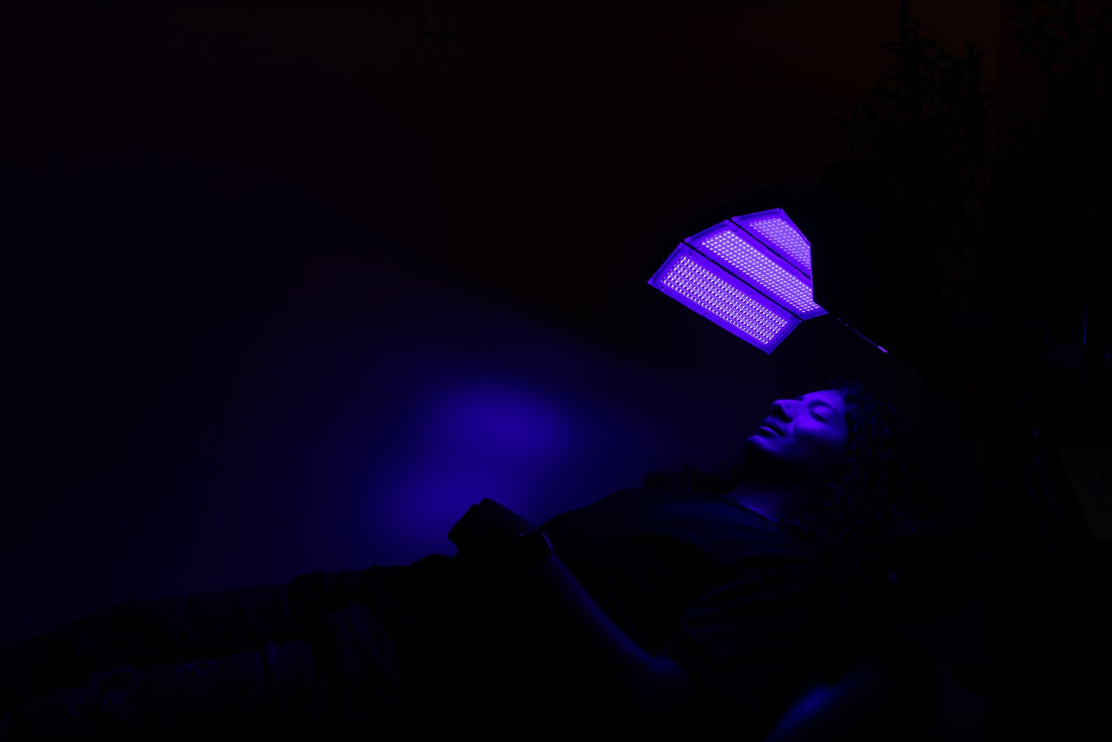 Patient receiving 420nm blue channel treatment